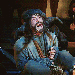 Bofur GIF - Find & Share on GIPHY | The hobbit, The hobbit movies, Lotr